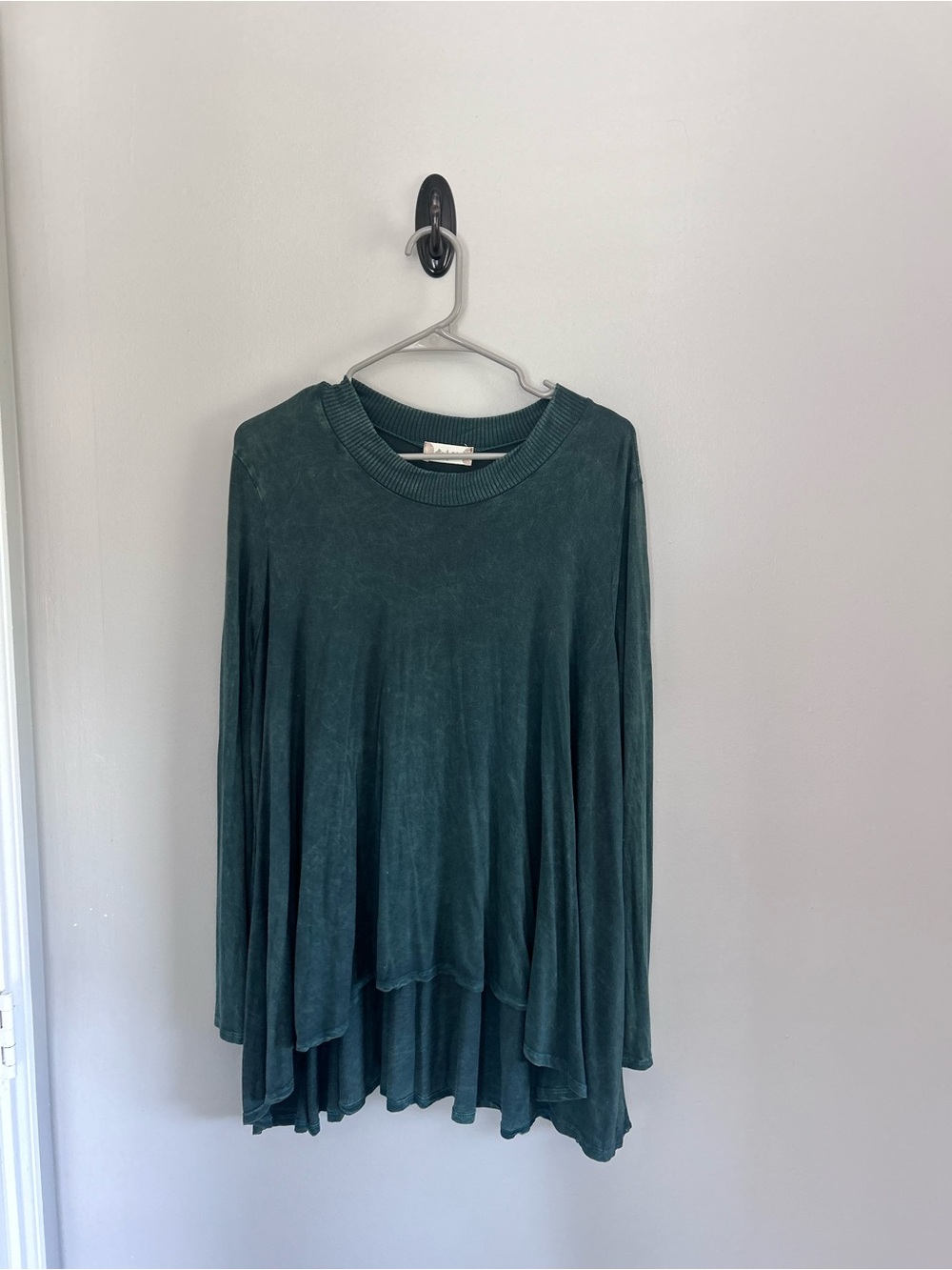 Altar’d State Green Flowy Long Sleeve Top, Size S